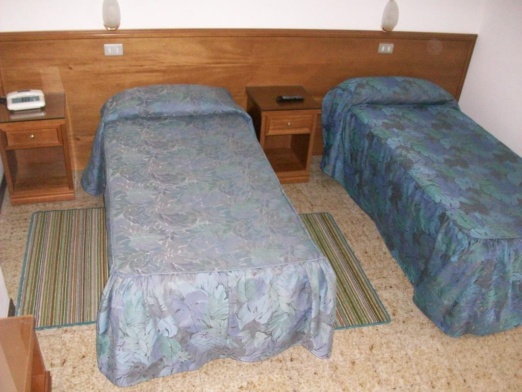 Hotel Santorotto Di Fabio Terrosi Синалунга Стая снимка